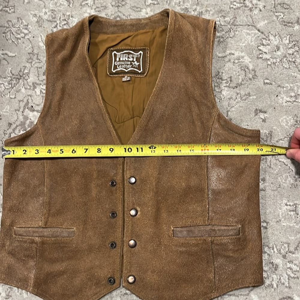 FIRST genuine leather Harley Davidson vest - Picture 7 of 7